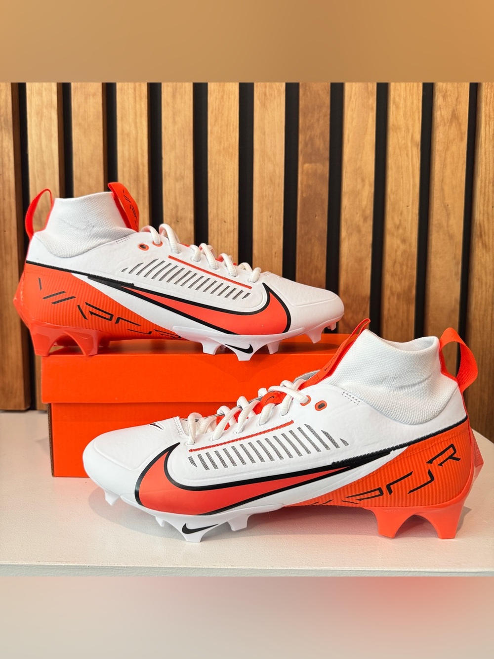 Nike Vapor Edge Pro 360 2 TB NFL Promo Football Cleats NEW WITH BOX